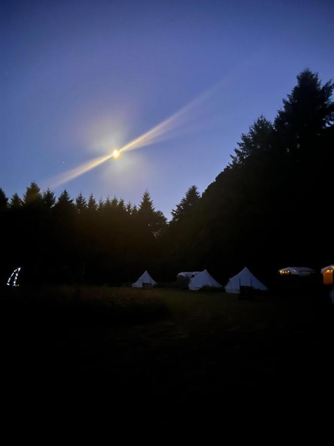 Au Pre Fleuri Eco Glamping Hotel Le Lindois Exterior photo